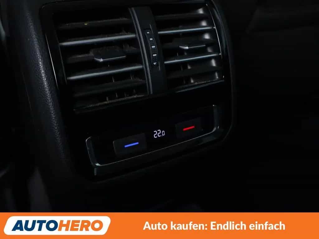 Volkswagen Passat 1.8 TSI Comfortline BlueMotion Aut.*PDC* 06/2016-photo-29