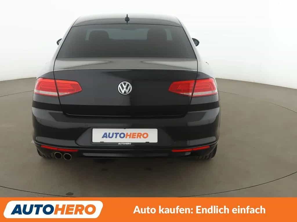 Volkswagen Passat 1.8 TSI Comfortline BlueMotion Aut.*PDC* 06/2016-photo-4