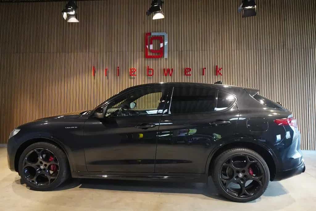Alfa Romeo Stelvio 2.2D Veloce Q4 AT8*1Hd*Pano*21"*Harman* 10/2022-photo-18