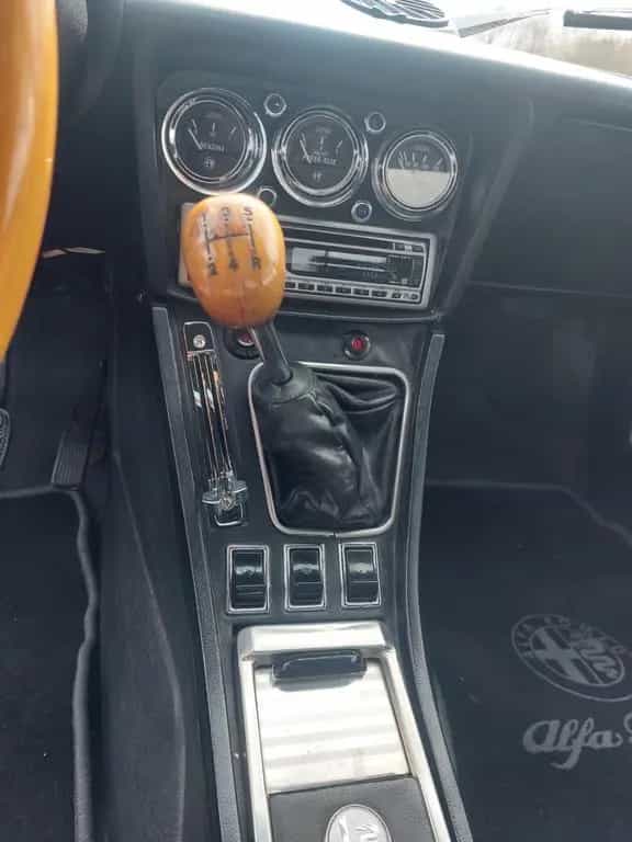 Alfa Romeo Spider 2000 07/1976-photo-6