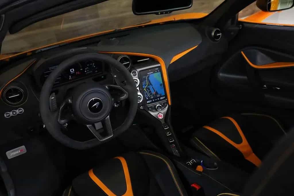 McLaren 720S Spider Full Dealer| Ceramic|Carbon|Lift|B&W 01/2022-photo-2