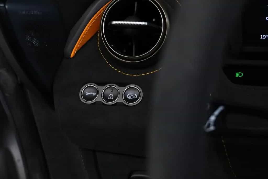 McLaren 720S Spider Full Dealer| Ceramic|Carbon|Lift|B&W 01/2022-photo-31
