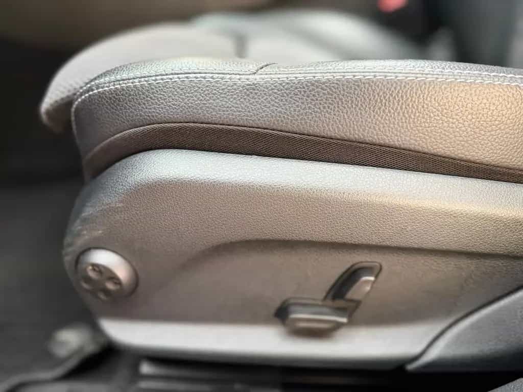 Mercedes-Benz C-Class 180 T CGI Avantgarde|PANO|AHK|KEYLESS|LED 06/2018-photo-12