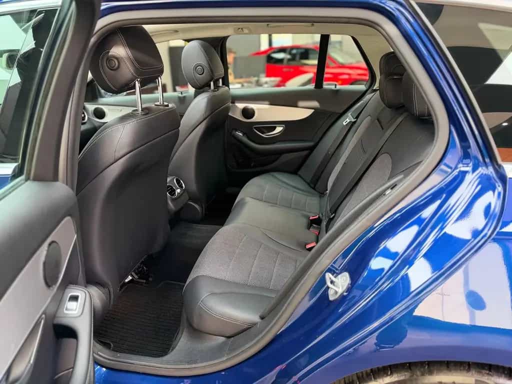 Mercedes-Benz C-Class 180 T CGI Avantgarde|PANO|AHK|KEYLESS|LED 06/2018-photo-14