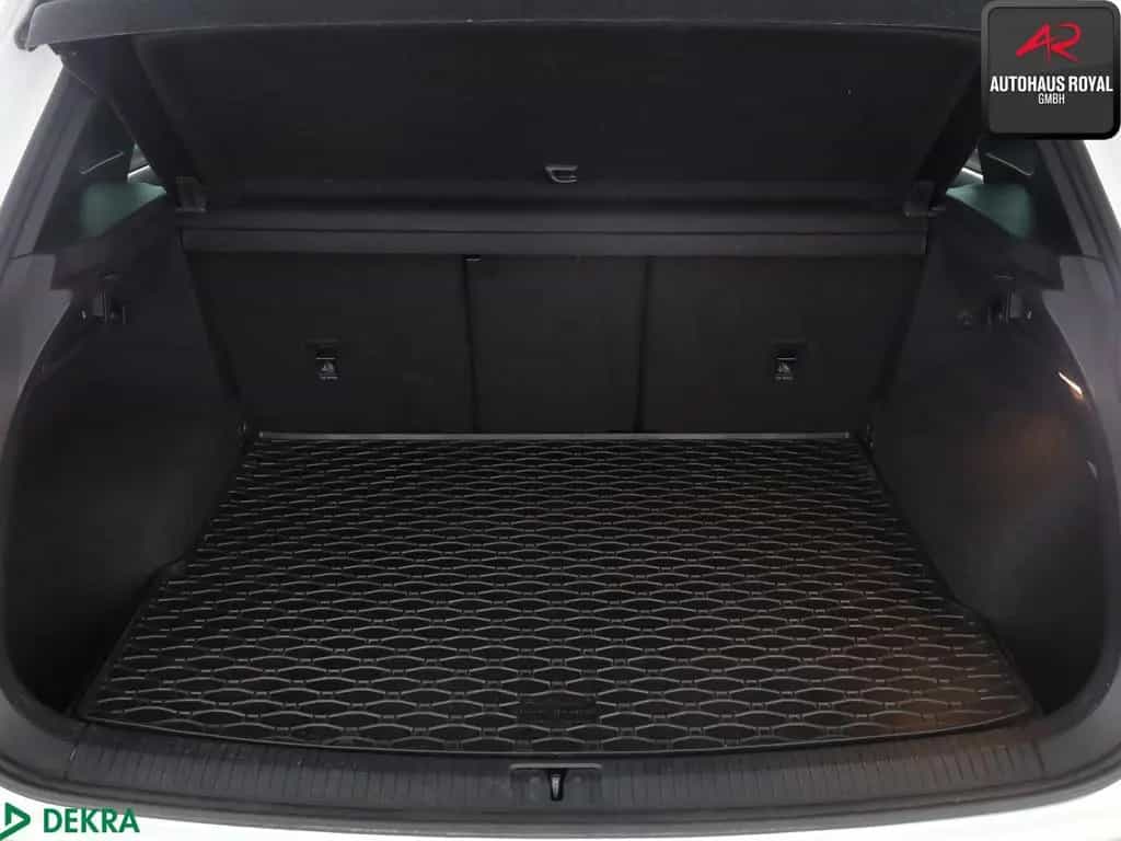Volkswagen Tiguan 2.0 TSI 4M 3x R LINE PANO,HEADUP,360GRAD 03/2019-photo-12