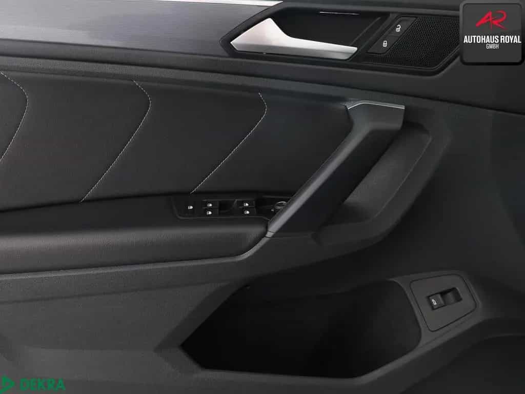 Volkswagen Tiguan 2.0 TSI 4M 3x R LINE PANO,HEADUP,360GRAD 03/2019-photo-13