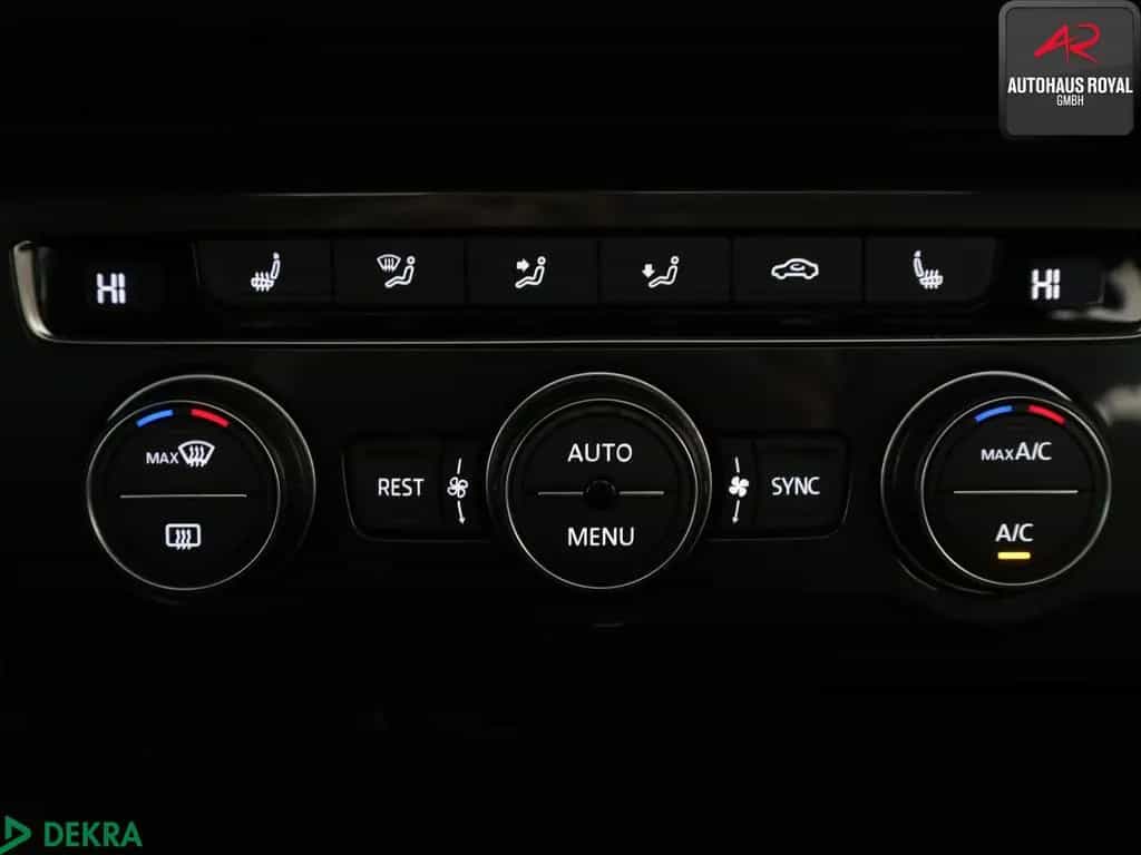 Volkswagen Tiguan 2.0 TSI 4M 3x R LINE PANO,HEADUP,360GRAD 03/2019-photo-16