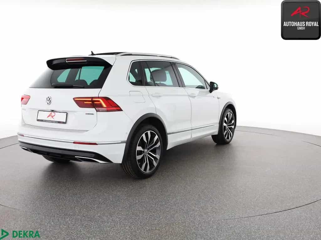 Volkswagen Tiguan 2.0 TSI 4M 3x R LINE PANO,HEADUP,360GRAD 03/2019-photo-4