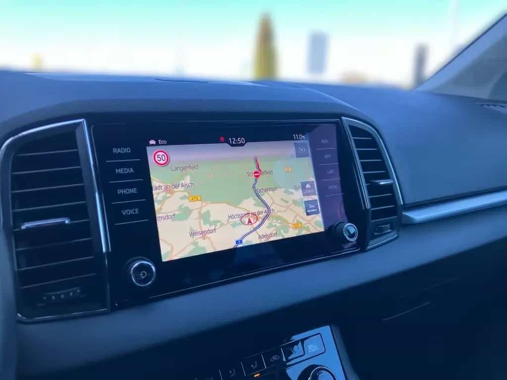 Skoda Karoq Style AMUNDSEN+AHK+MEMORY+LED+KAMERA+ACC++ 11/2018-photo-5