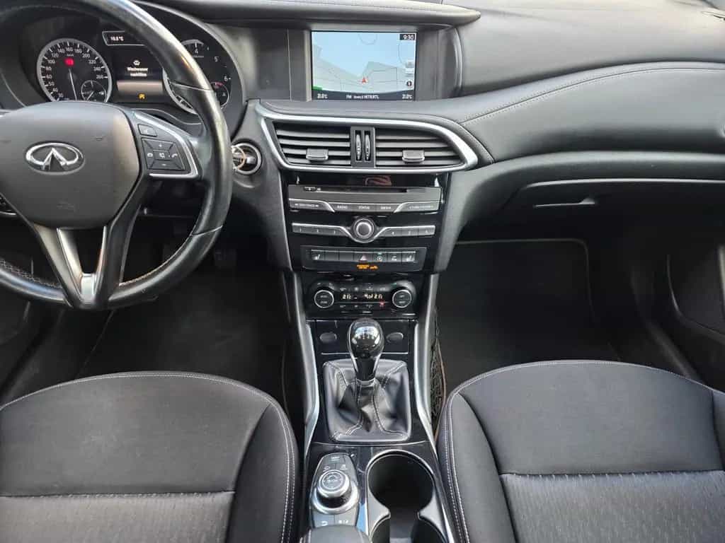 Infiniti Q30 1.5 d Navi 80KW 03/2018-photo-13