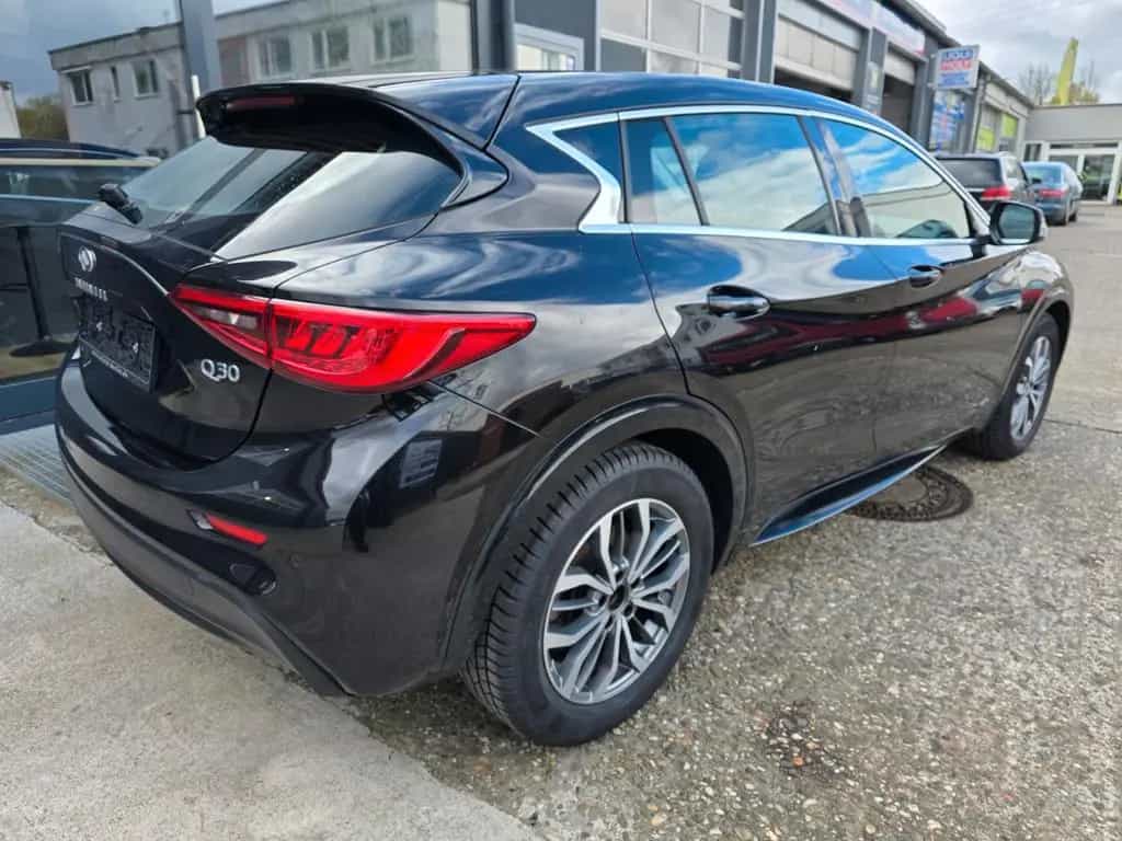 Infiniti Q30 1.5 d Navi 80KW 03/2018-photo-5