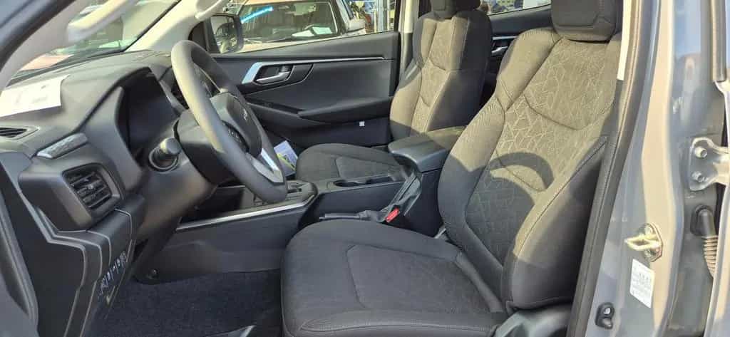Isuzu D-Max 1.9D Double Cab LS 4WD AT Umbau ! null-photo-5