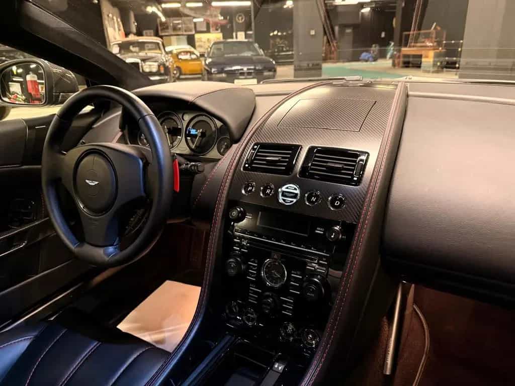 Aston Martin DB9 6.0 CARBON EDITION 06/2015-photo-15