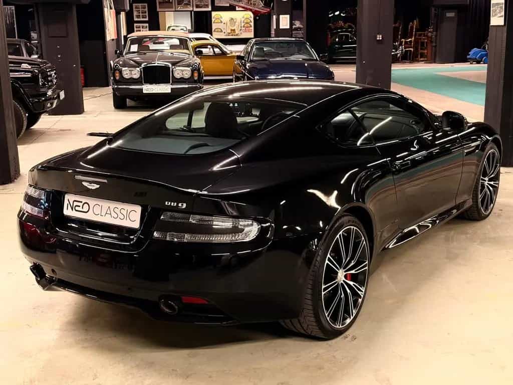 Aston Martin DB9 6.0 CARBON EDITION 06/2015-photo-4