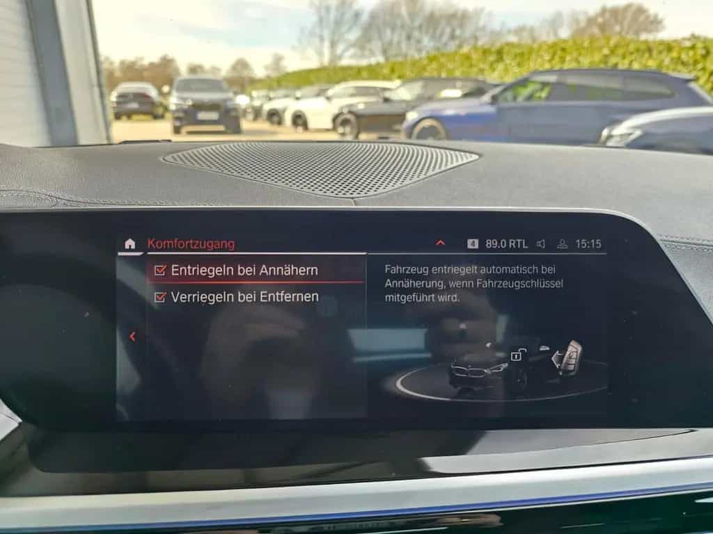 BMW Z4 M40i*DEUTSCH*19Zoll,M-Sitze,HUD,LC-Prof,H&K 07/2019-photo-38