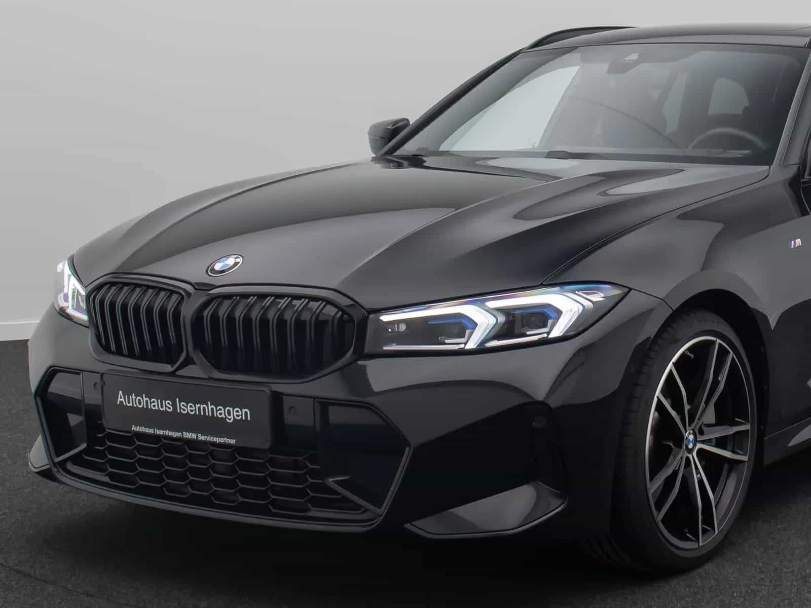 BMW 3 Series 02/2023-photo-17
