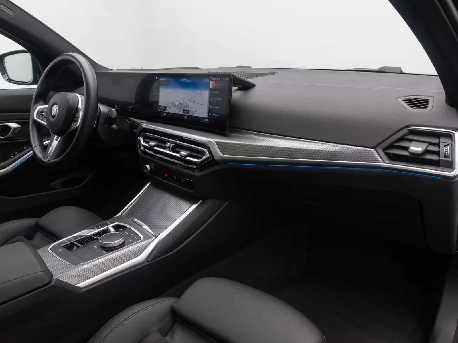 BMW 3 Series 02/2023-photo-23