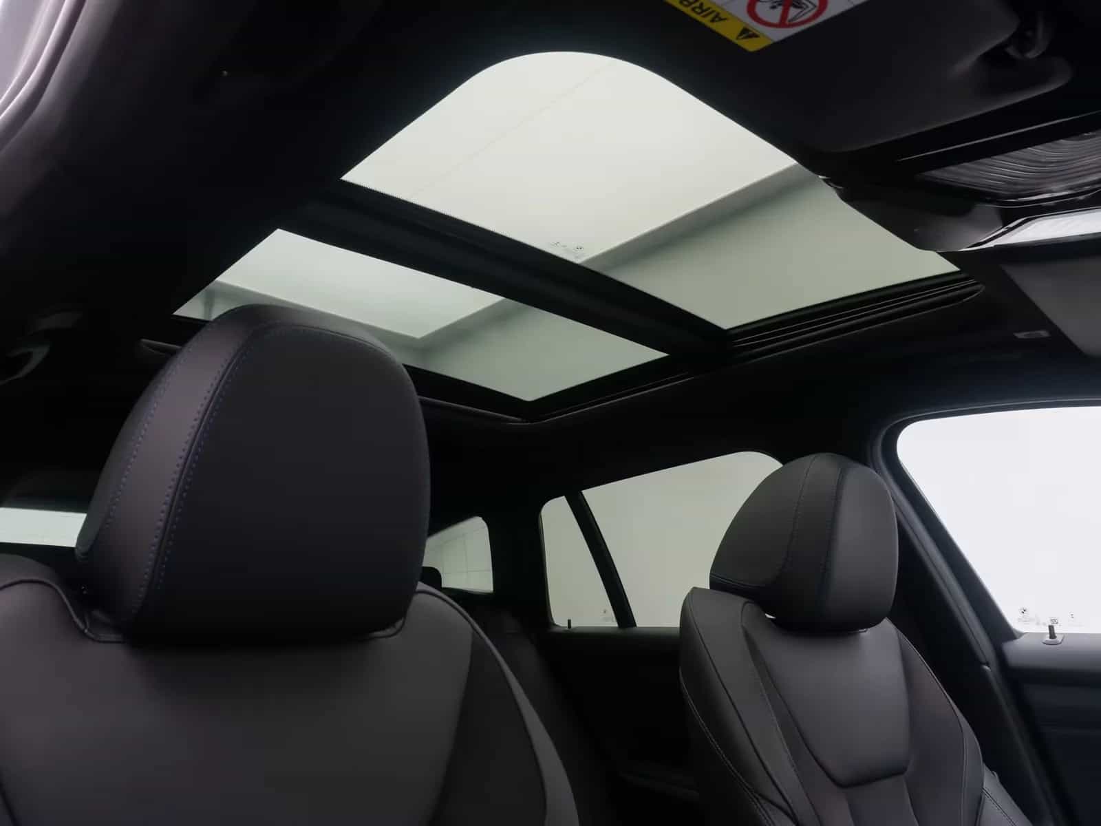 BMW 3 Series 02/2023-photo-31