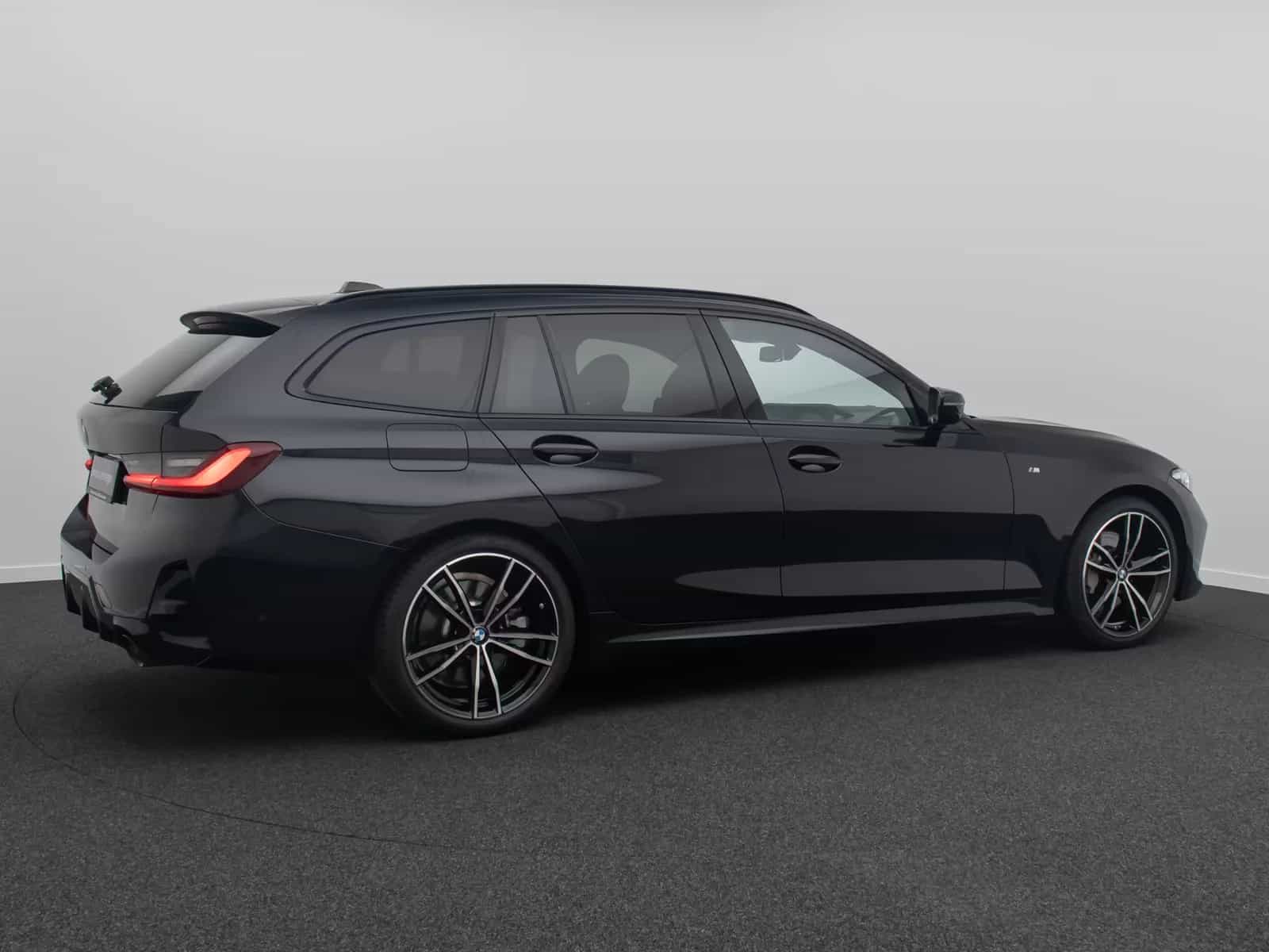 BMW 3 Series 02/2023-photo-5