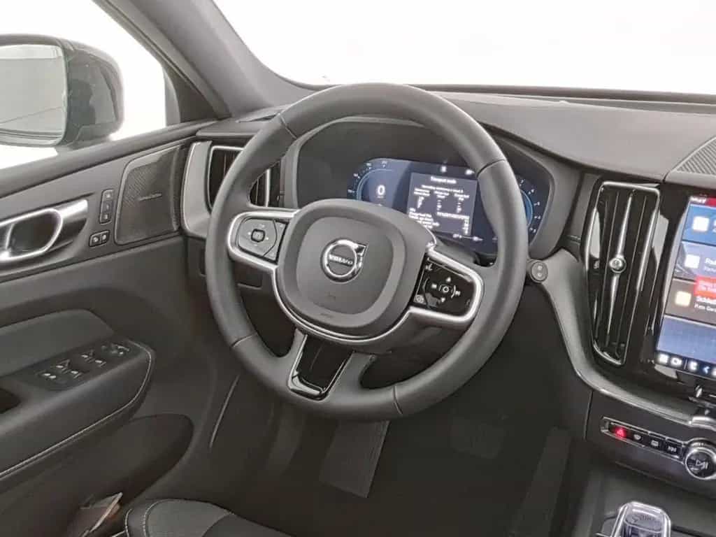 Volvo XC60 B5 Ultra Black Edition*SD*Luftf*AWD 07/2025-photo-13