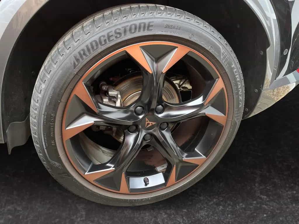 Cupra Formentor 1.5 TSI DSG ACC LED Sitzheizung 11/2023-photo-14