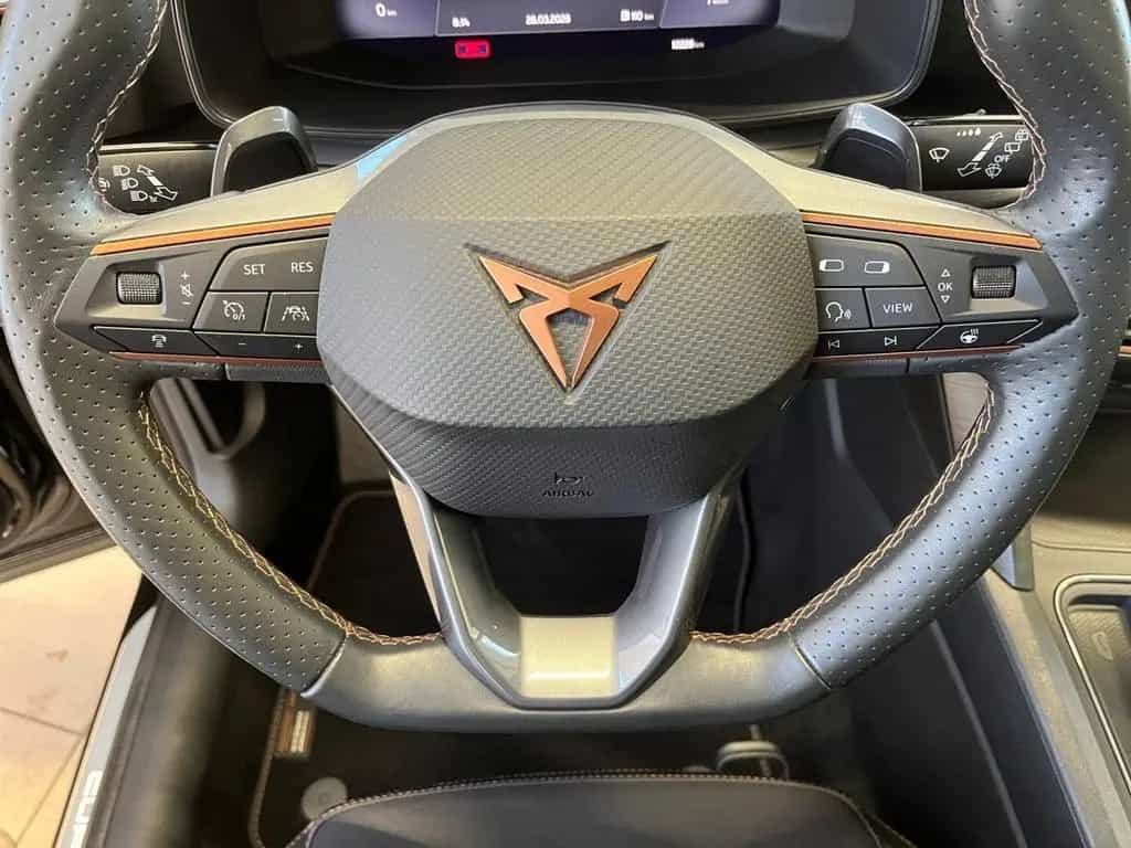 Cupra Formentor 1.5 TSI DSG ACC LED Sitzheizung 11/2023-photo-16