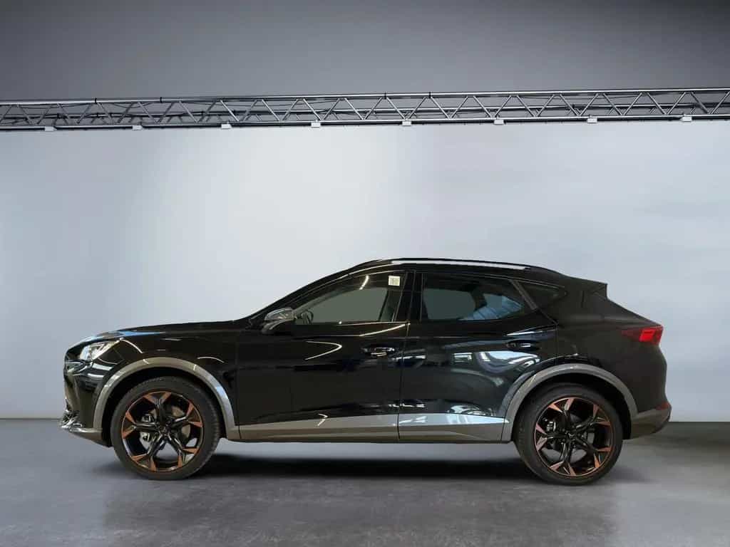 Cupra Formentor 1.5 TSI DSG ACC LED Sitzheizung 11/2023-photo-2