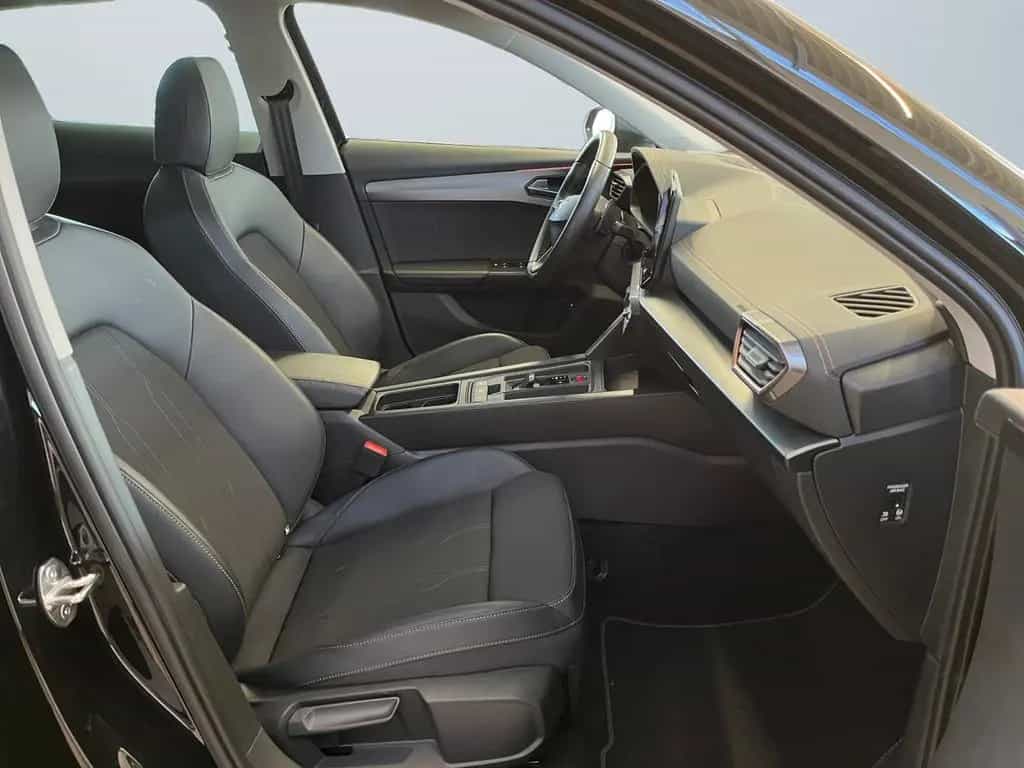 Cupra Formentor 1.5 TSI DSG ACC LED Sitzheizung 11/2023-photo-9