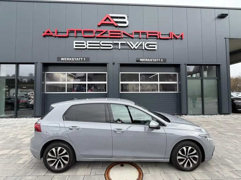 Volkswagen Golf VIII Lim. Active*SHZG*S&S*GRAY*PDC*TOP 07/2021-photo-5