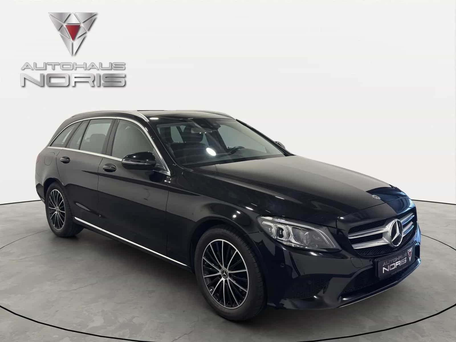 Mercedes-Benz C-Class 180 04/2019-photo-0