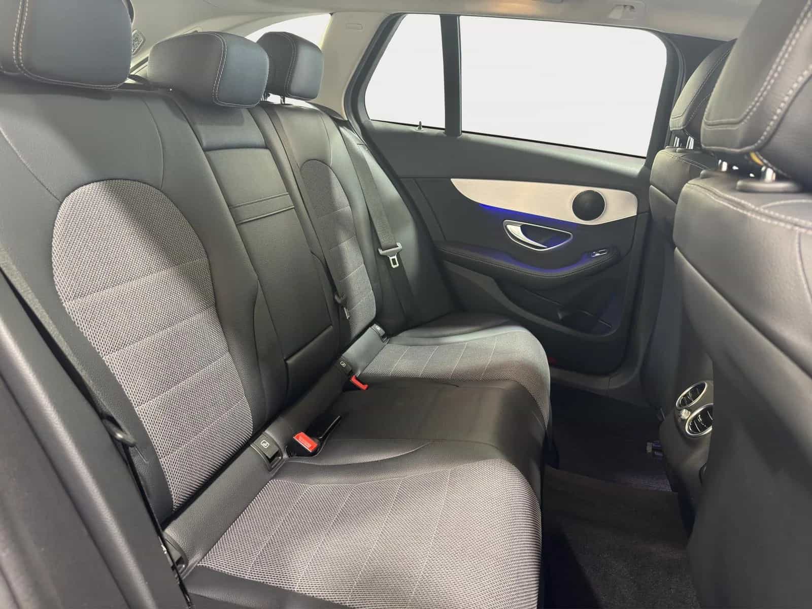 Mercedes-Benz C-Class 180 04/2019-photo-12