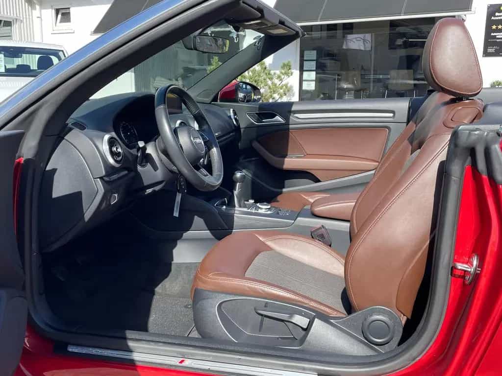 Audi A3 1.4 TFSI "S-LINE" Selection+NAVI+LED+1.HAND ! 06/2017-photo-17