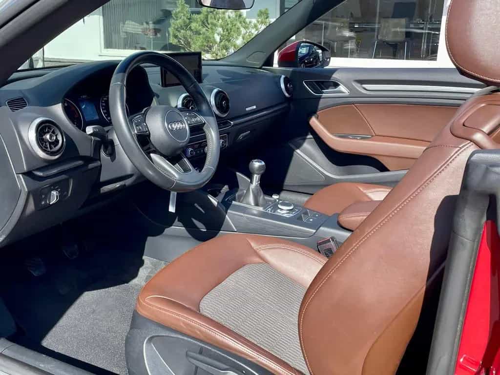 Audi A3 1.4 TFSI "S-LINE" Selection+NAVI+LED+1.HAND ! 06/2017-photo-18