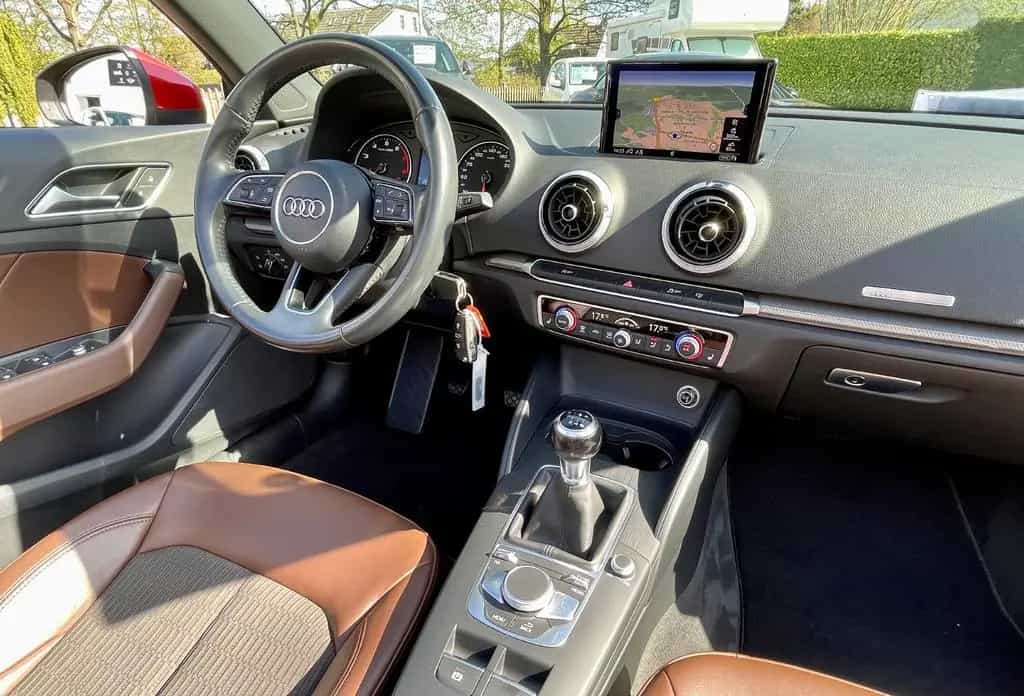 Audi A3 1.4 TFSI "S-LINE" Selection+NAVI+LED+1.HAND ! 06/2017-photo-23