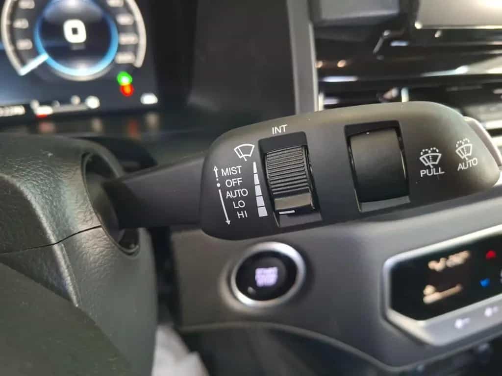 KGM Musso Grand Lux 2.2 AT °LED°Navi°RFK°SHZ°LEDER° null-photo-18