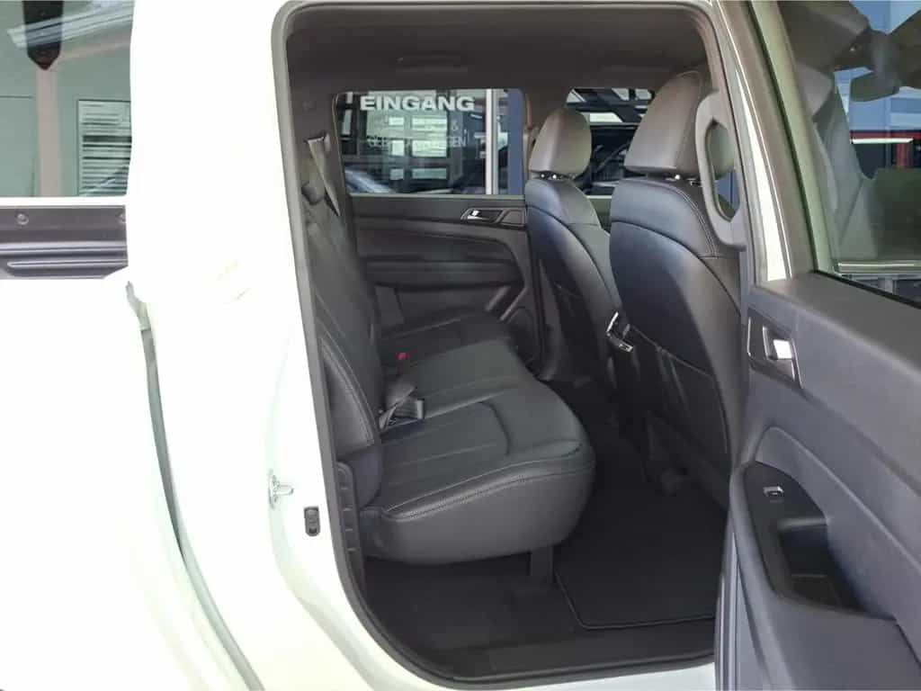 KGM Musso Grand Lux 2.2 AT °LED°Navi°RFK°SHZ°LEDER° null-photo-23