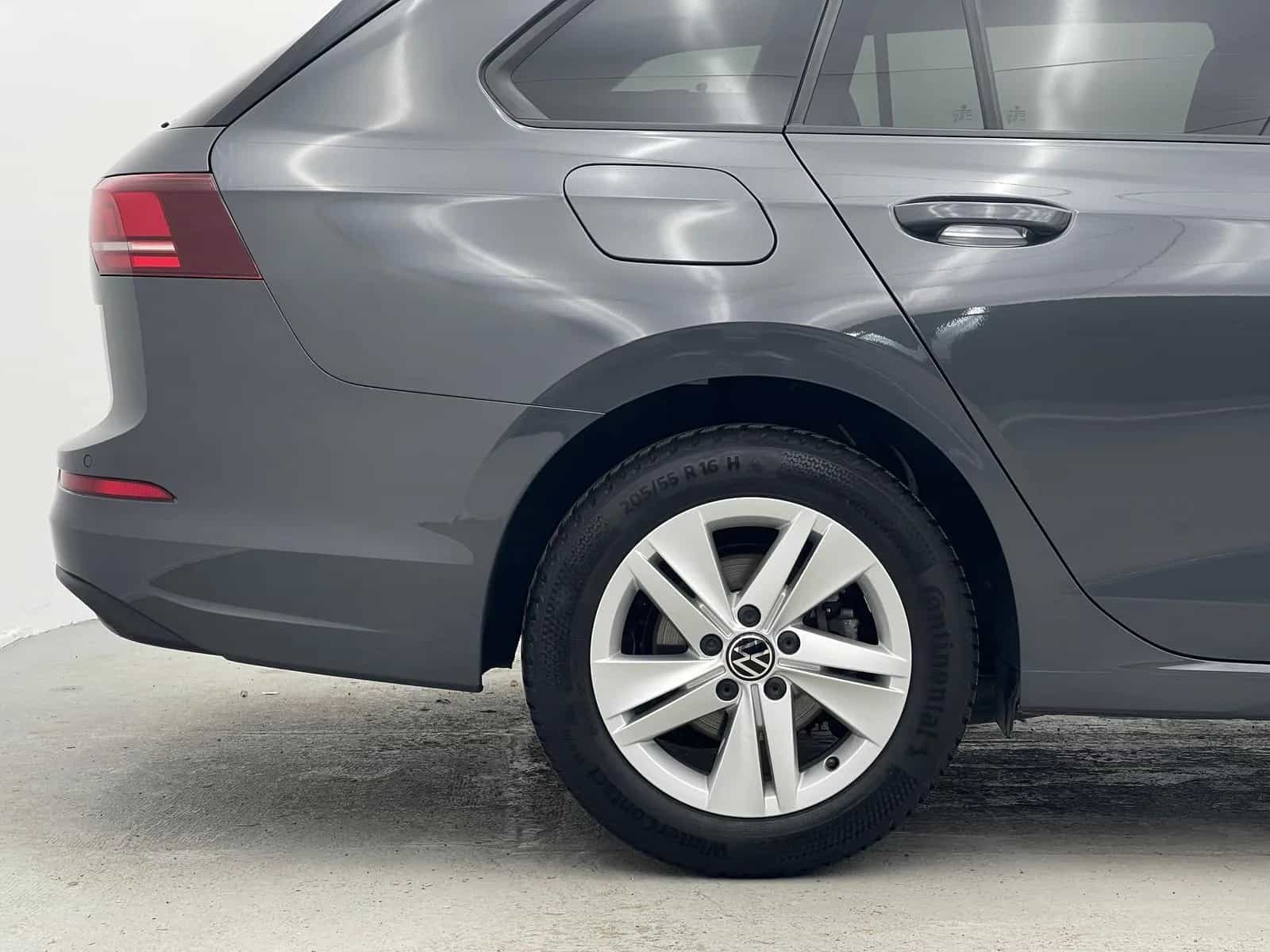 Volkswagen Golf 09/2024-photo-7