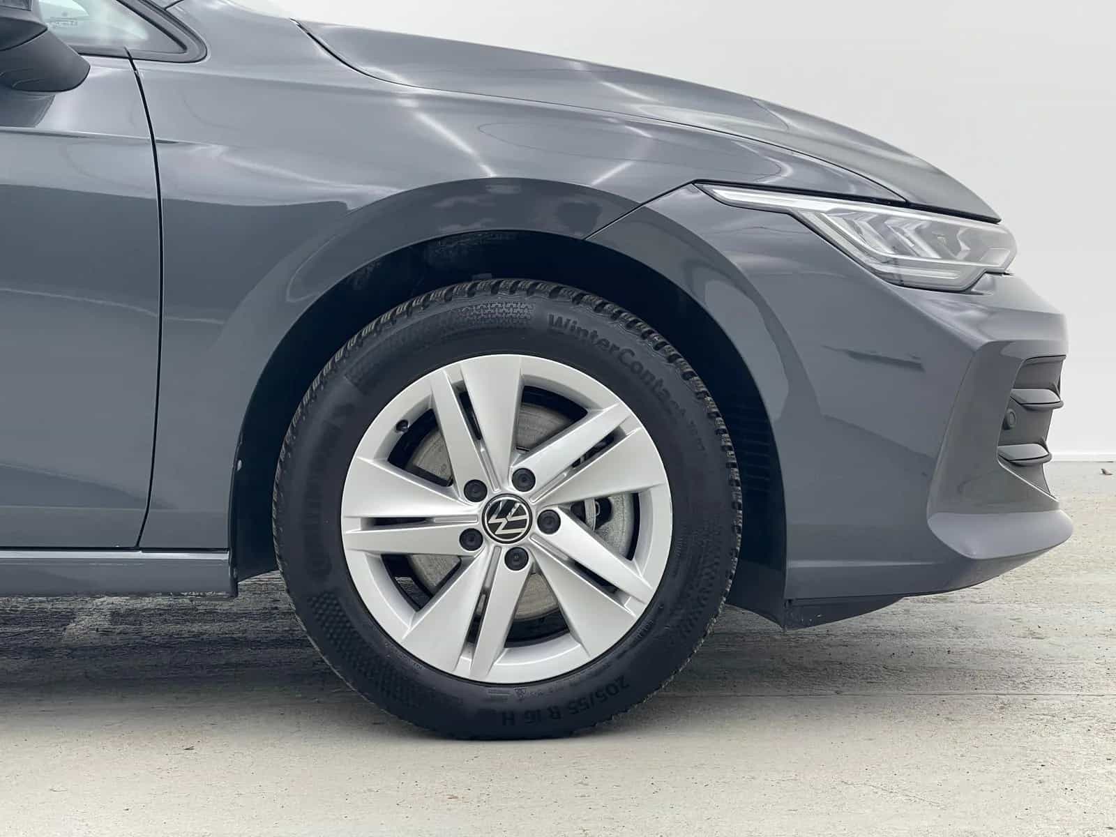 Volkswagen Golf 09/2024-photo-8