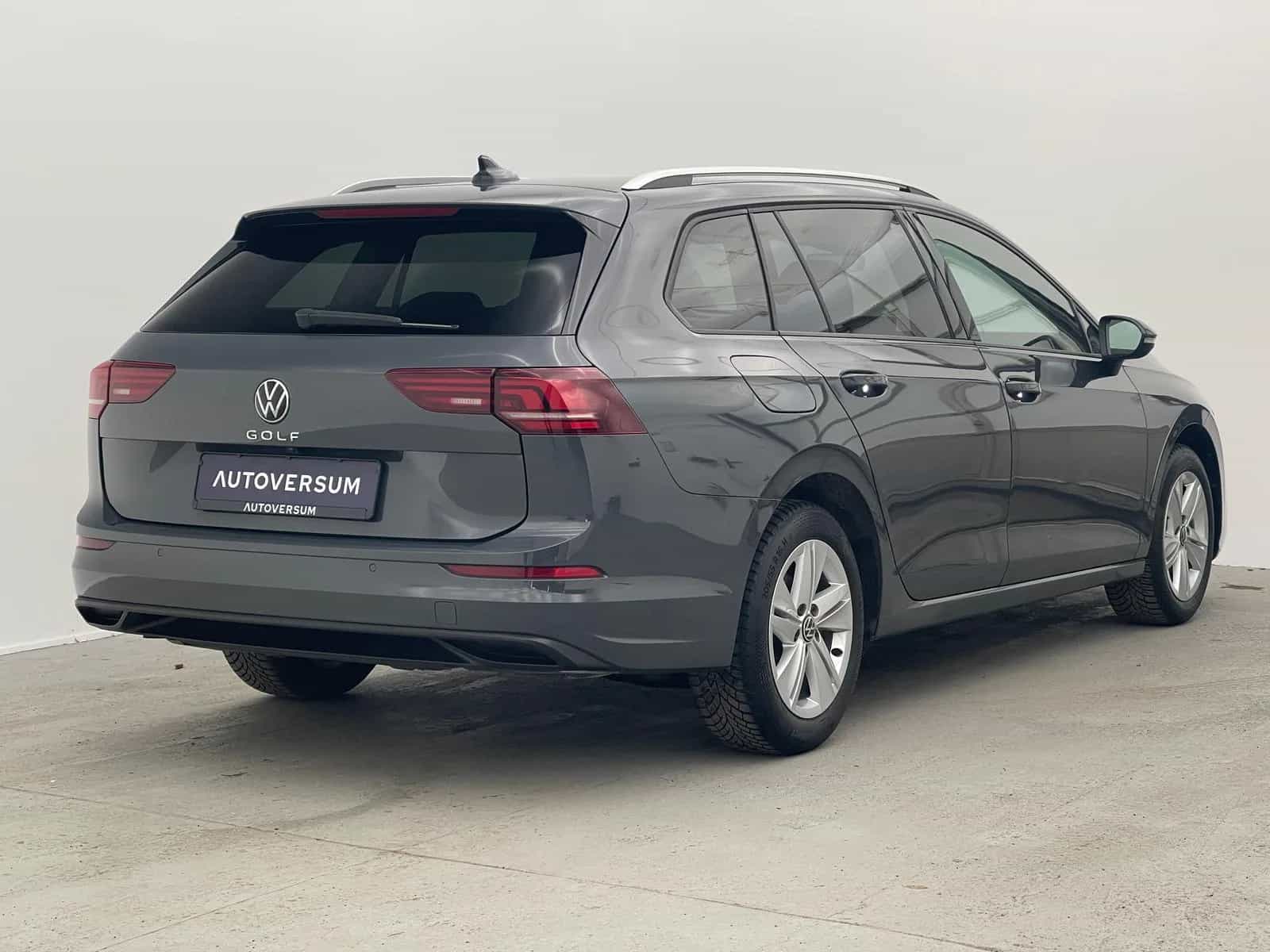 Volkswagen Golf 09/2024-photo-9