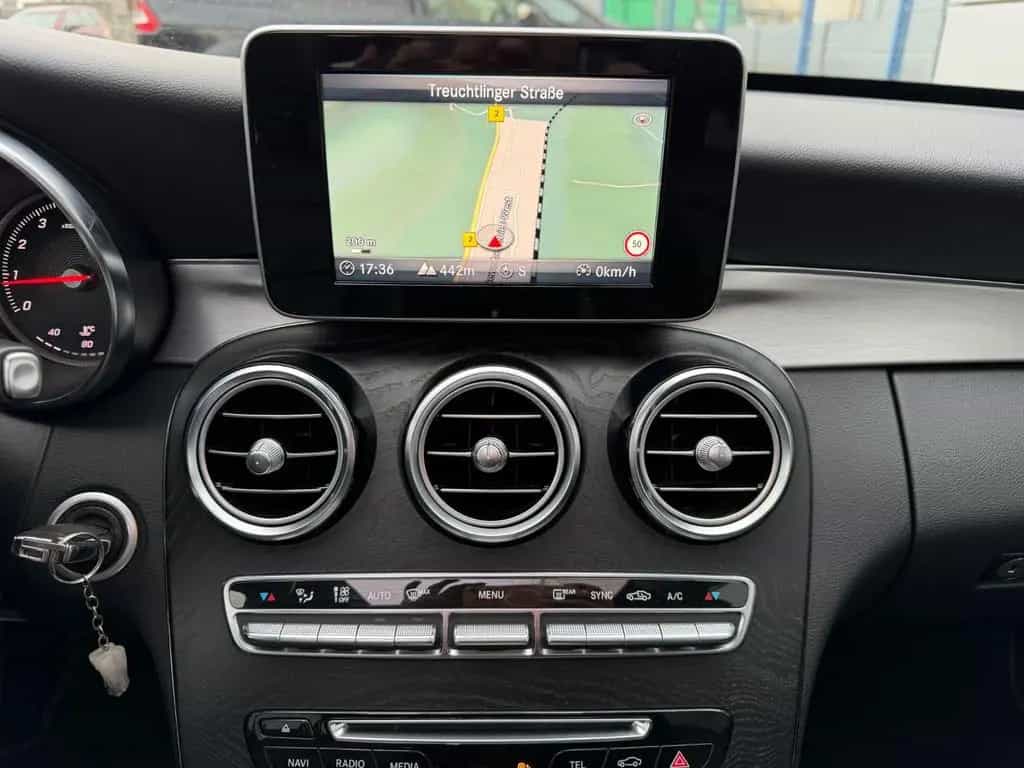 Mercedes-Benz C 200 Edition AMG-Line 05/2018-photo-14