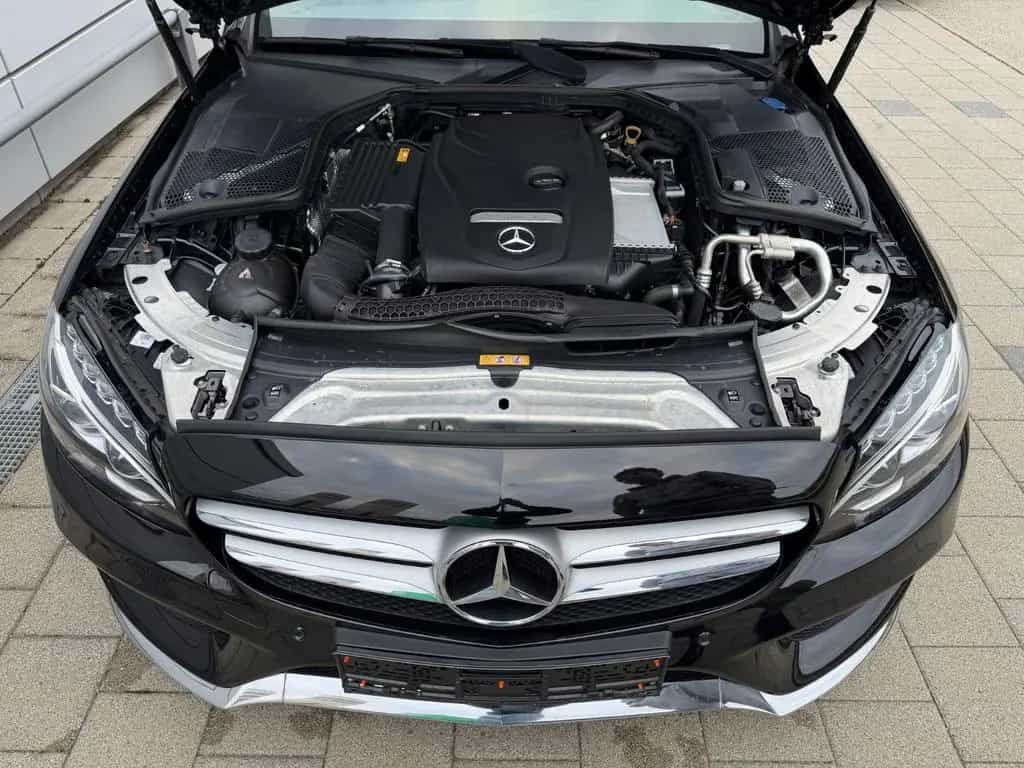 Mercedes-Benz C 200 Edition AMG-Line 05/2018-photo-23