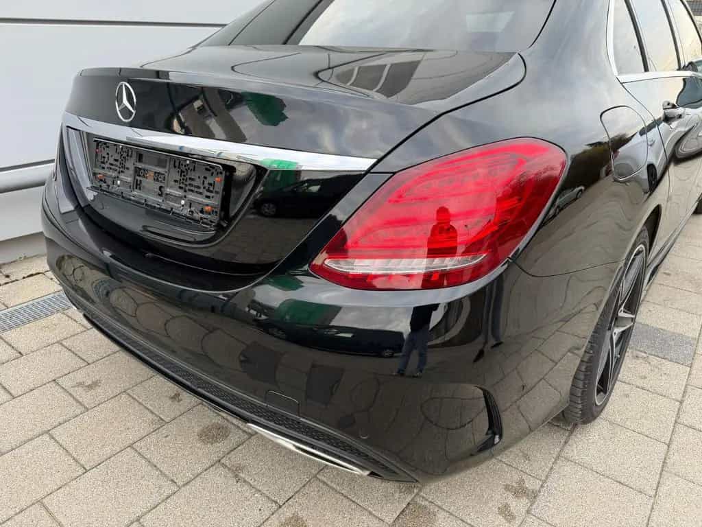 Mercedes-Benz C 200 Edition AMG-Line 05/2018-photo-25