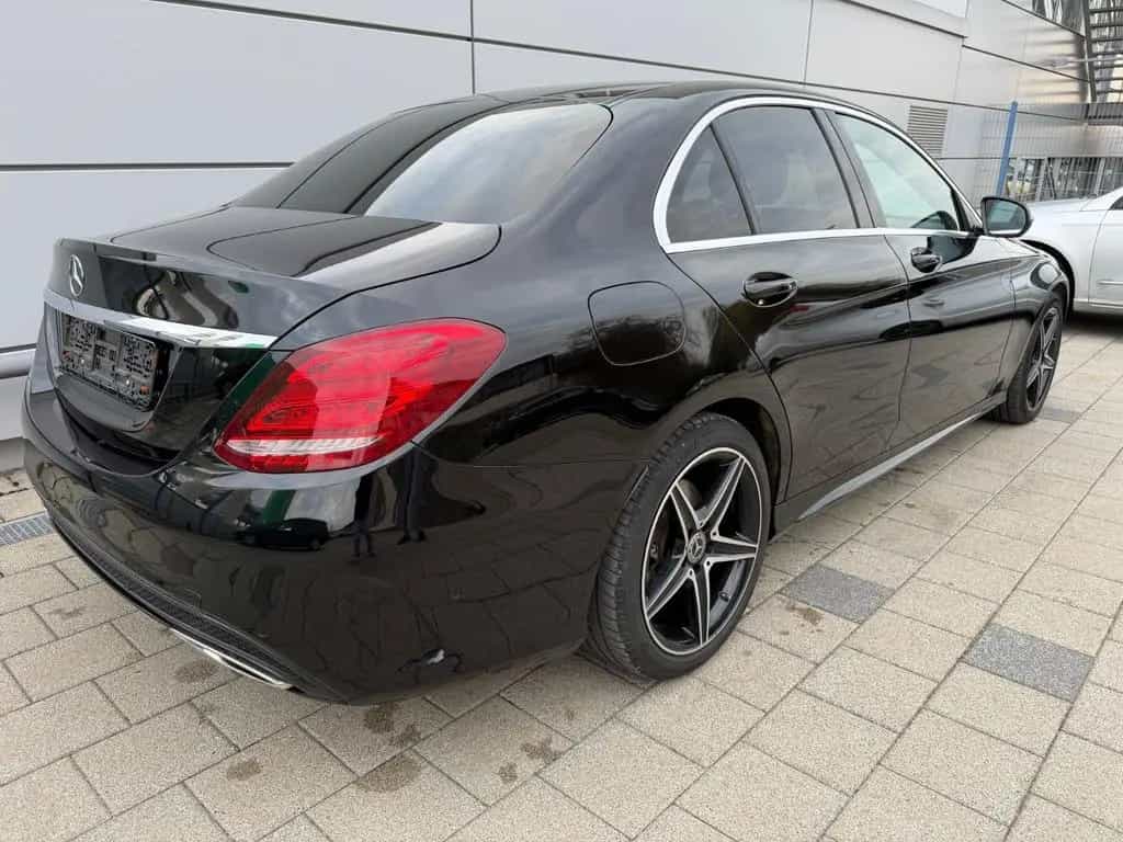Mercedes-Benz C 200 Edition AMG-Line 05/2018-photo-5