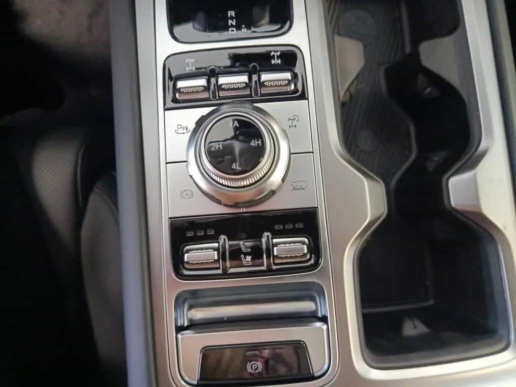 BAIC BJ40 Pro 2,0T Benzin Automatik 4WD 172kW null-photo-15