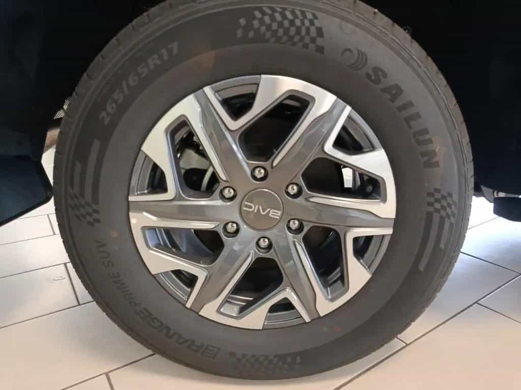 BAIC BJ40 Pro 2,0T Benzin Automatik 4WD 172kW null-photo-25