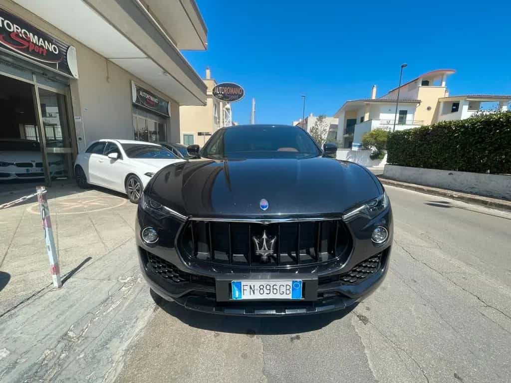 Maserati Levante V6 Diesel 275 CV AWD Gransport 05/2018-photo-2