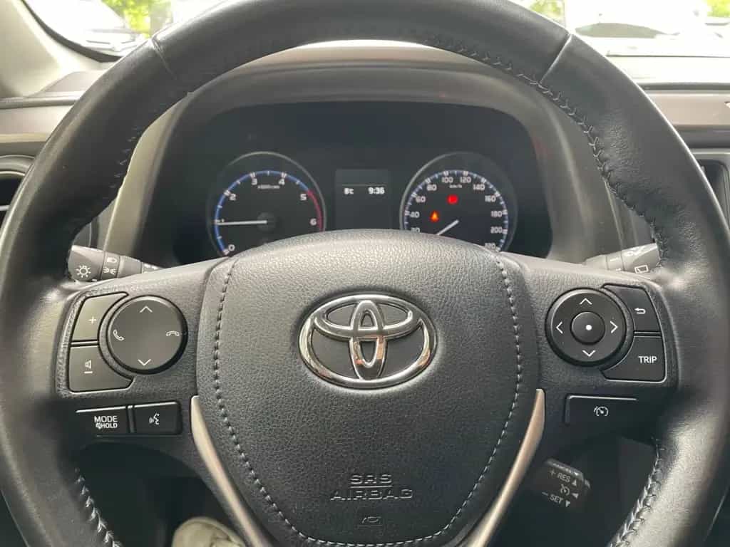 Toyota RAV 4 2.0 D-4D 4x2 Edition *AHK*el. Heck*SHZ*CAM 11/2016-photo-13