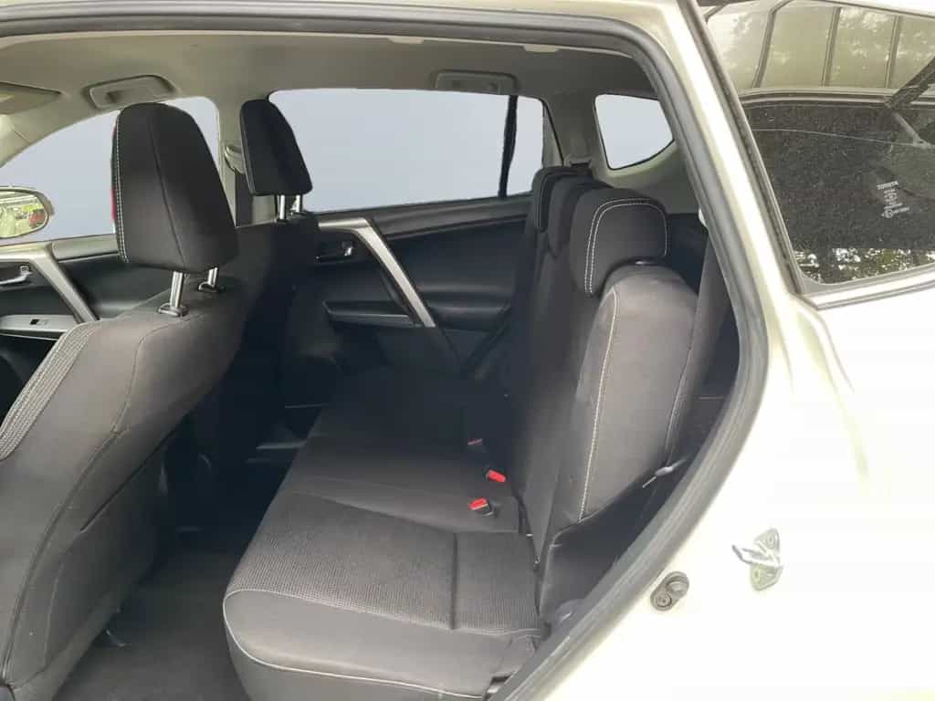 Toyota RAV 4 2.0 D-4D 4x2 Edition *AHK*el. Heck*SHZ*CAM 11/2016-photo-16