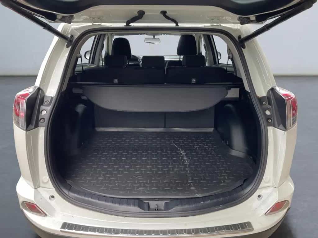 Toyota RAV 4 2.0 D-4D 4x2 Edition *AHK*el. Heck*SHZ*CAM 11/2016-photo-17