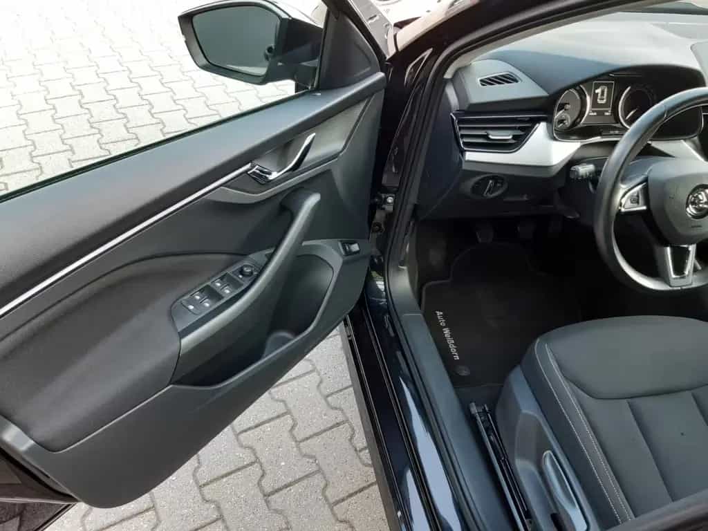 Skoda Kamiq Ambition OPF 1,0 TSI 12/2019-photo-4
